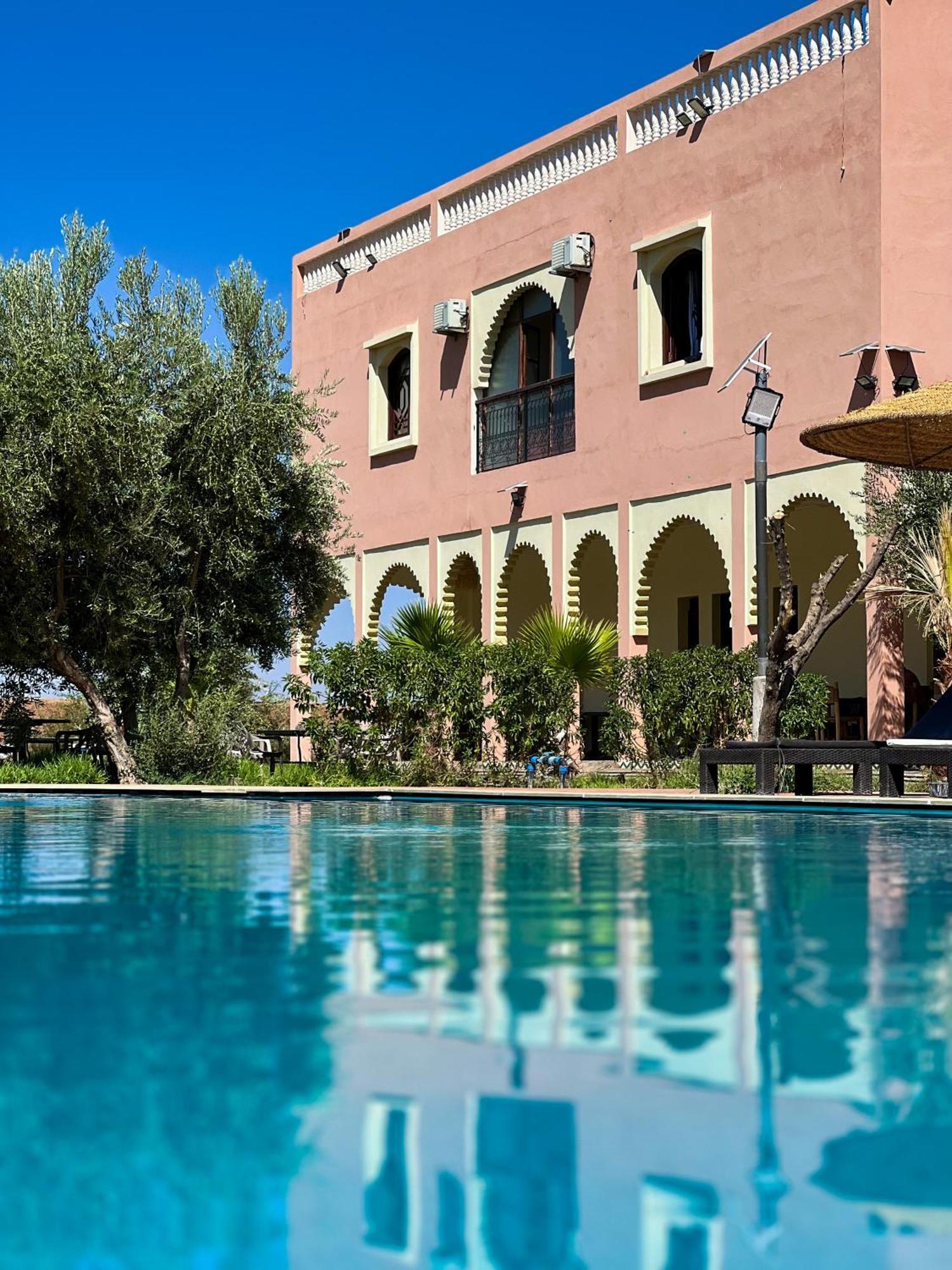 Guest House Qodwa Sidi Abdallah Ghiat Екстер'єр фото